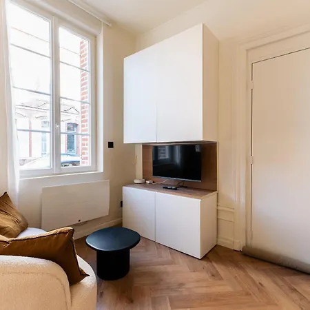 Cozett'Home - Studio Chics & Modernes - 2 Pas Du Cirque Jules Verne - Amiens Exterior photo